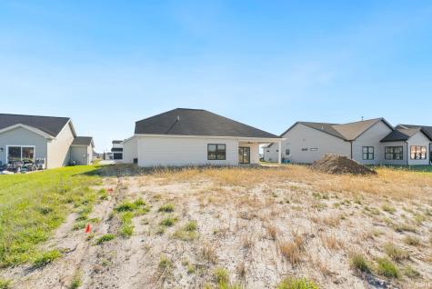 4824 Silverstone Passage Fort Wayne IN 46818