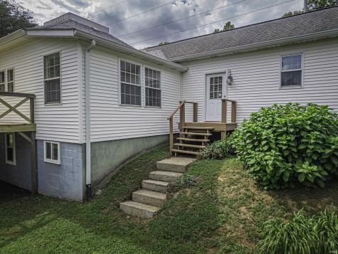3965 S County Rd. 350 E. Winslow IN 47598