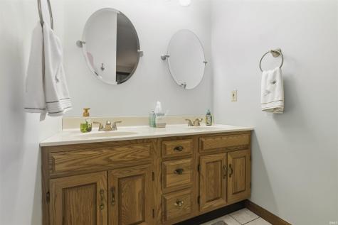 4534 Executive Drive Spencer IN 47460
