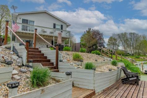9285 E Sleepy Hollow Parkway Cromwell IN 46732