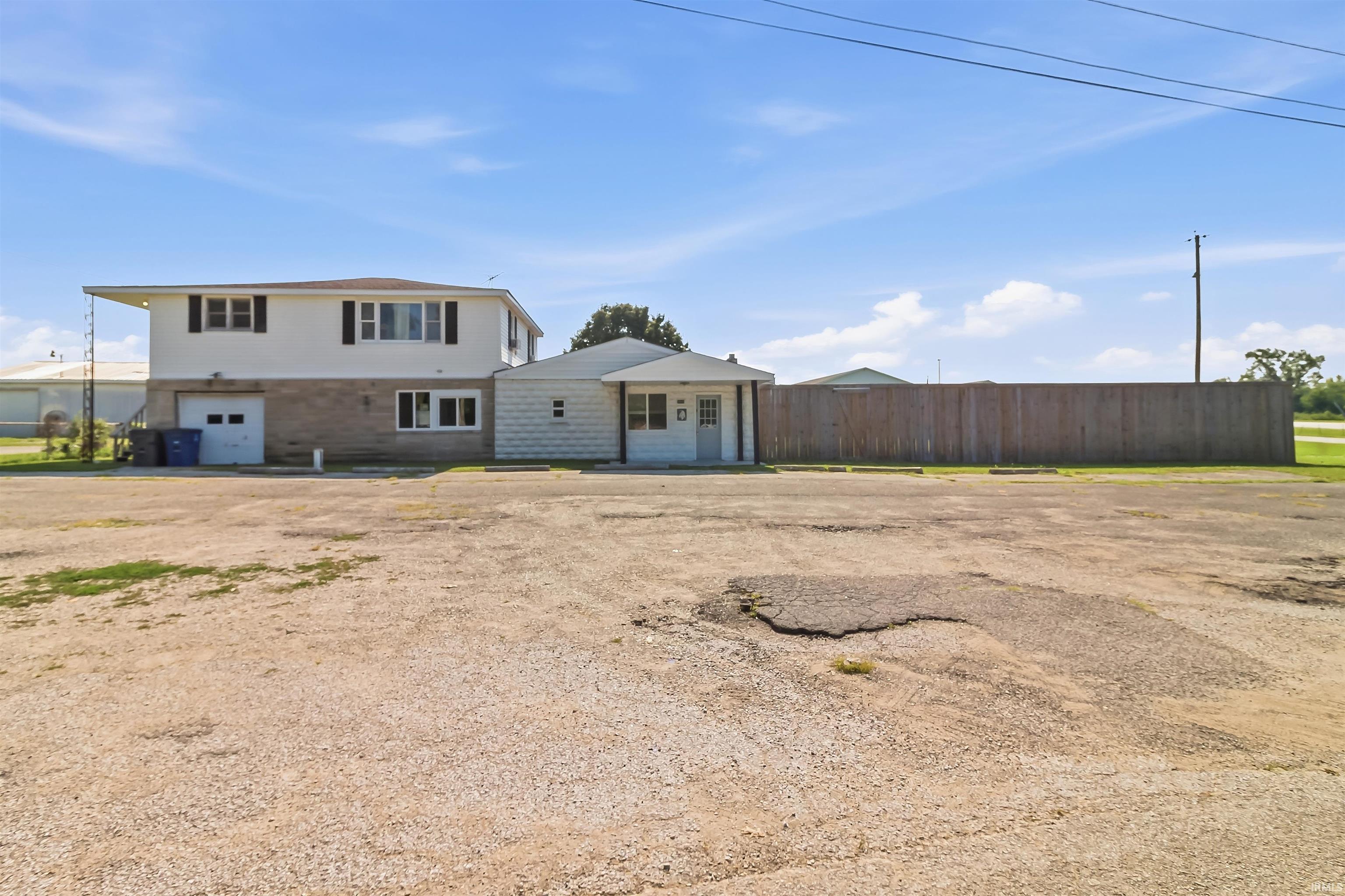1611 E Loew Road Marion IN 46953