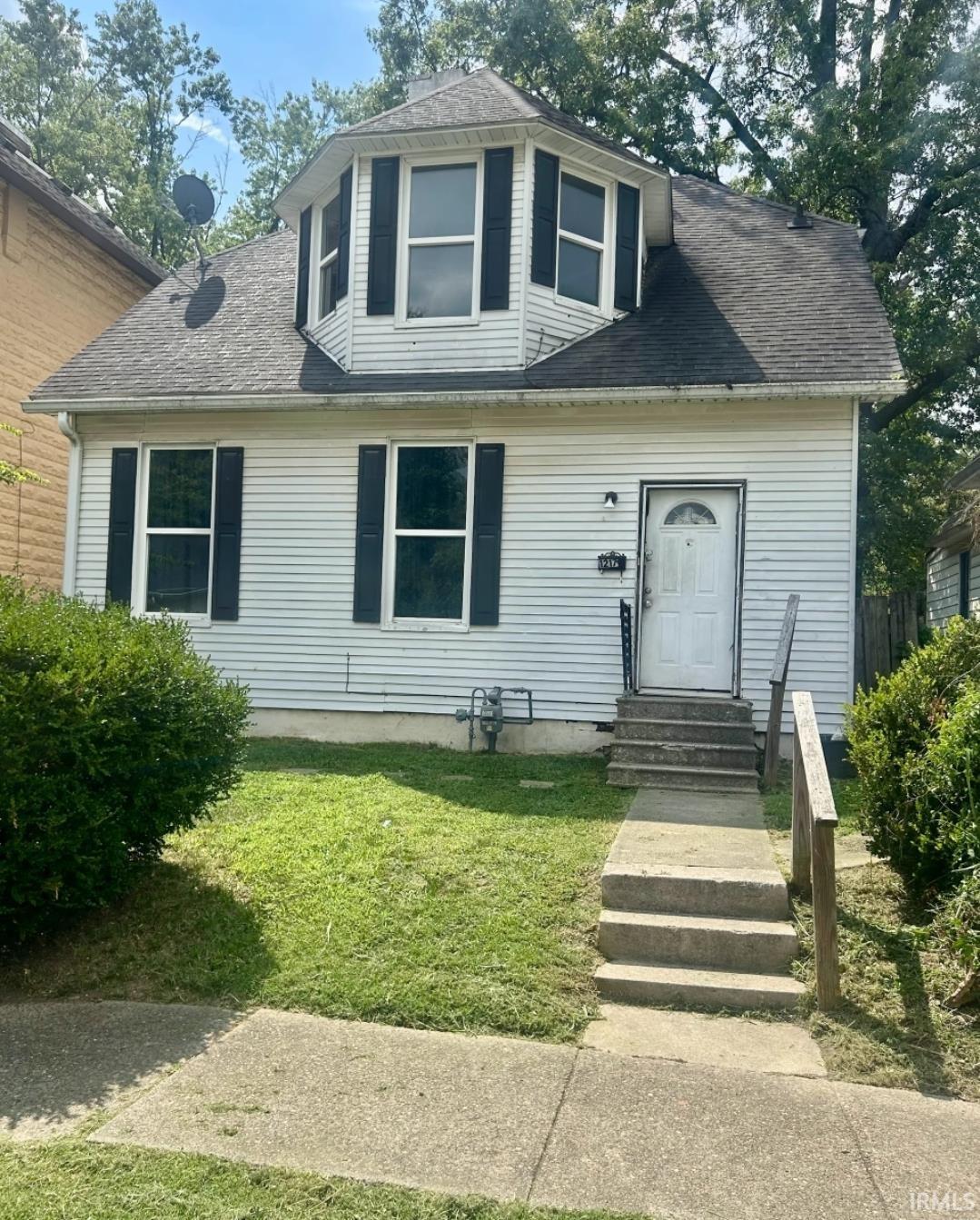 1217 S Linwood Avenue Evansville IN 47713