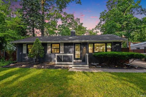 203 Wildemere Drive South Bend IN 46615
