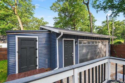 203 Wildemere Drive South Bend IN 46615