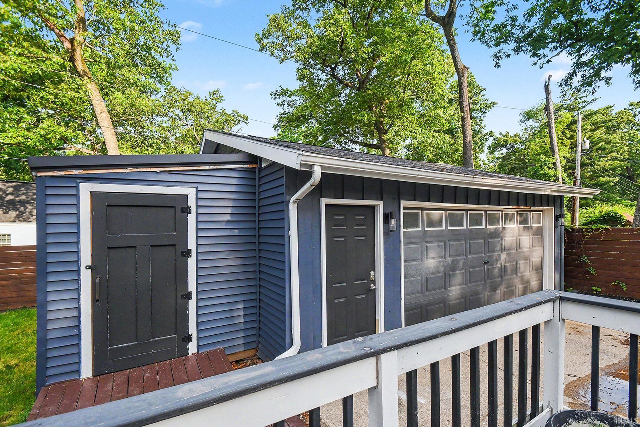 203 Wildemere Drive South Bend IN 46615