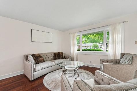 203 Wildemere Drive South Bend IN 46615