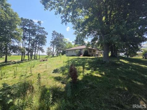 9477 W 300 N Winamac IN 46996