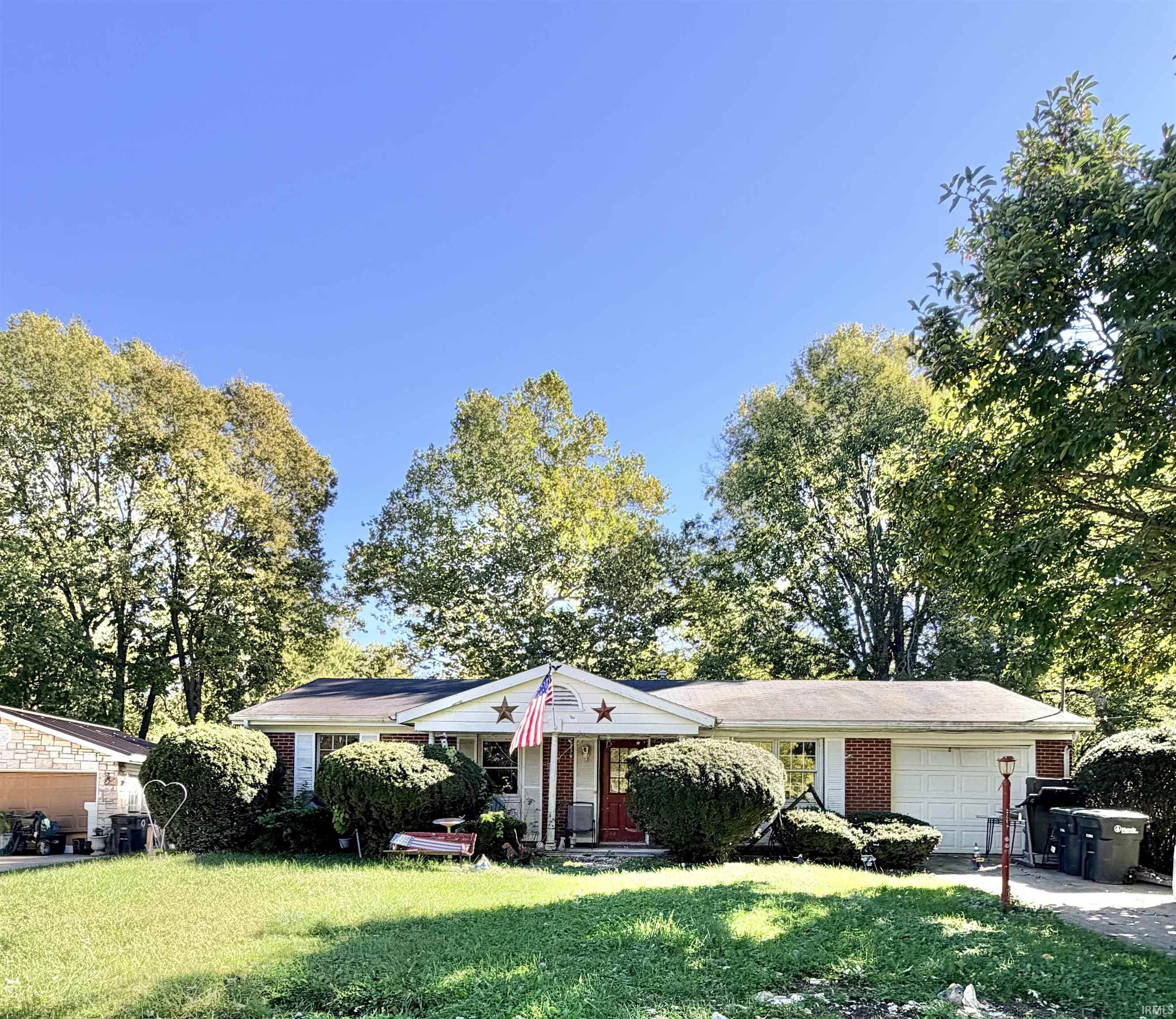 2300 S Wisteria Lane Muncie IN 47302
