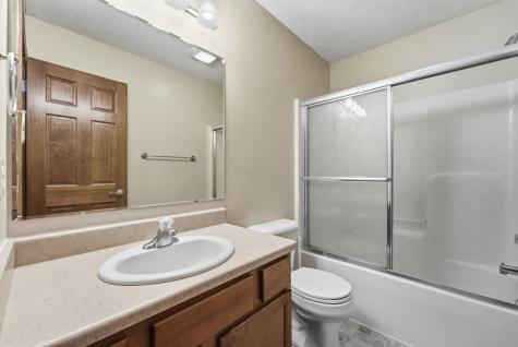 823 Willen Lane Fort Wayne IN 46818