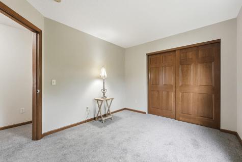 823 Willen Lane Fort Wayne IN 46818