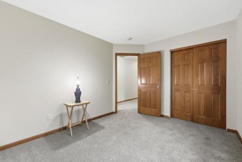 823 Willen Lane Fort Wayne IN 46818