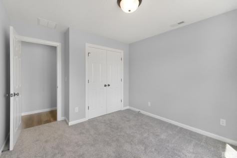 801 Lagonda Trail Fort Wayne IN 46818