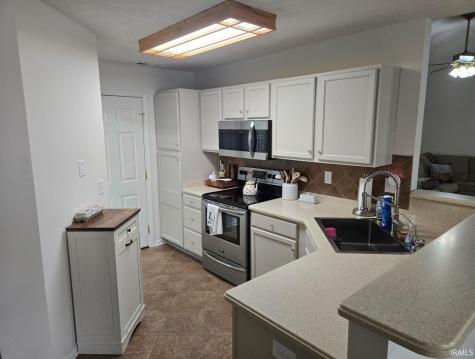 9830 Clippinger Road Evansville IN 47725