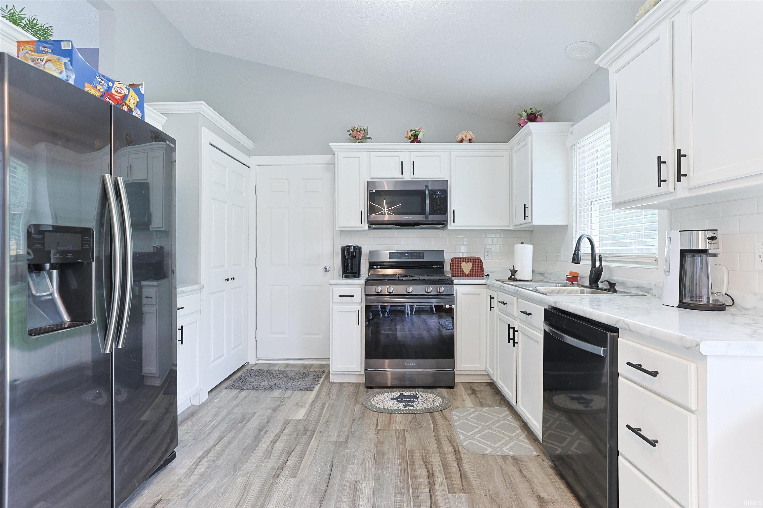 23401 Arbor Pointe Drive South Bend IN 46628