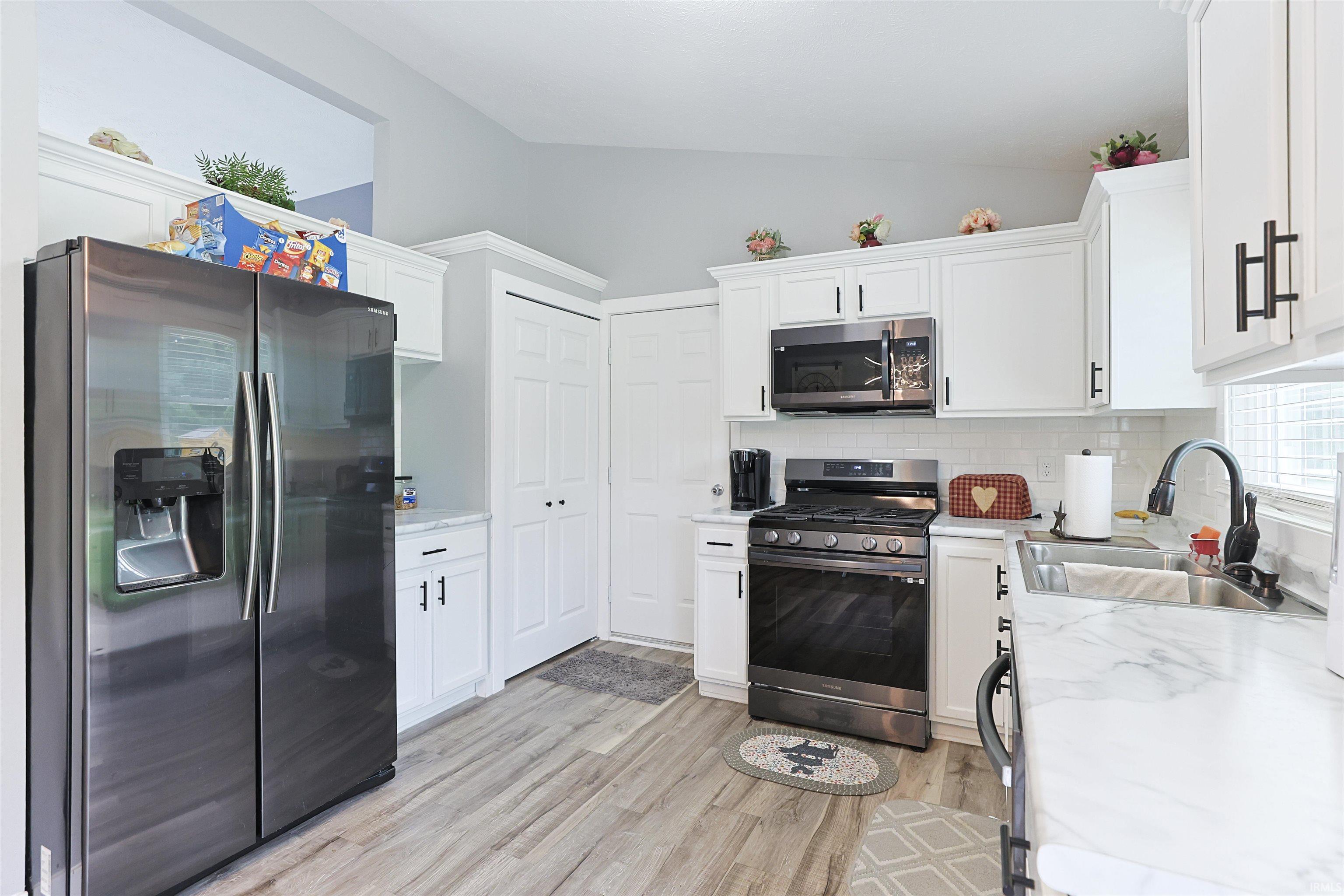 23401 Arbor Pointe Drive South Bend IN 46628