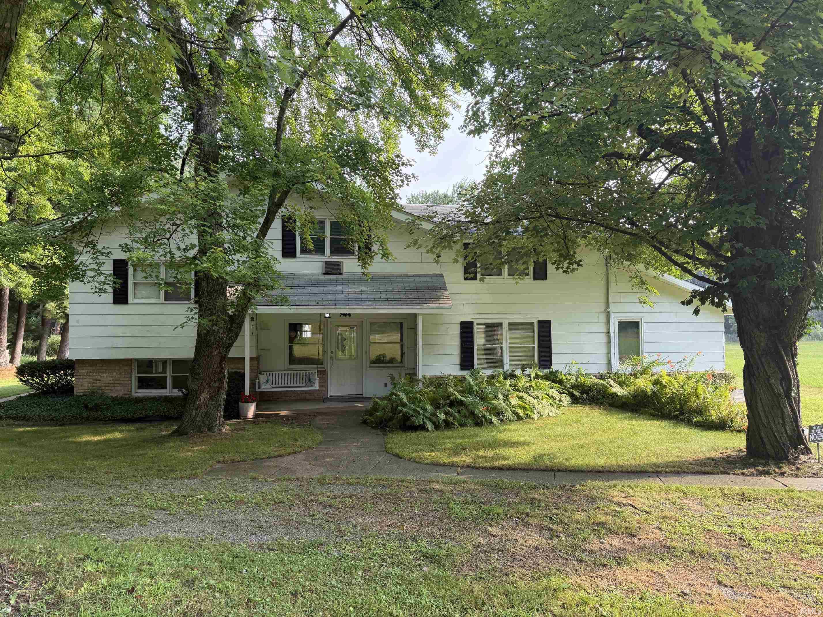 13374 5th Road Plymouth IN 46563