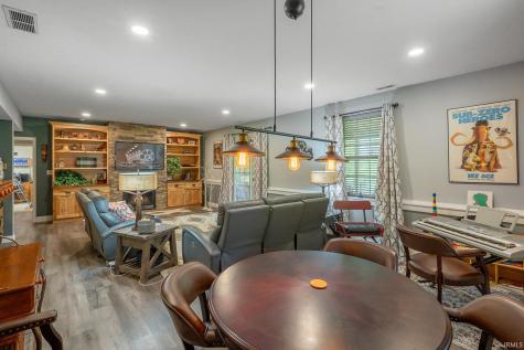 151 Hilltop Lane Nashville IN 47448