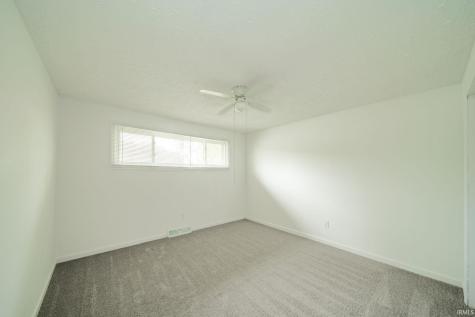 5472 N County Road 50 East New Castle IN 47362