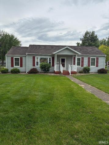 489 NE D. Street Street Linton IN 47441