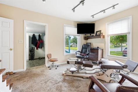 208 E Whitley Street Churubusco IN 46723