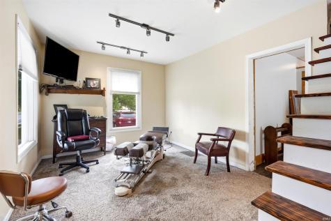 208 E Whitley Street Churubusco IN 46723
