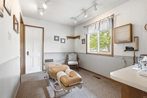 208 E Whitley Street Churubusco IN 46723