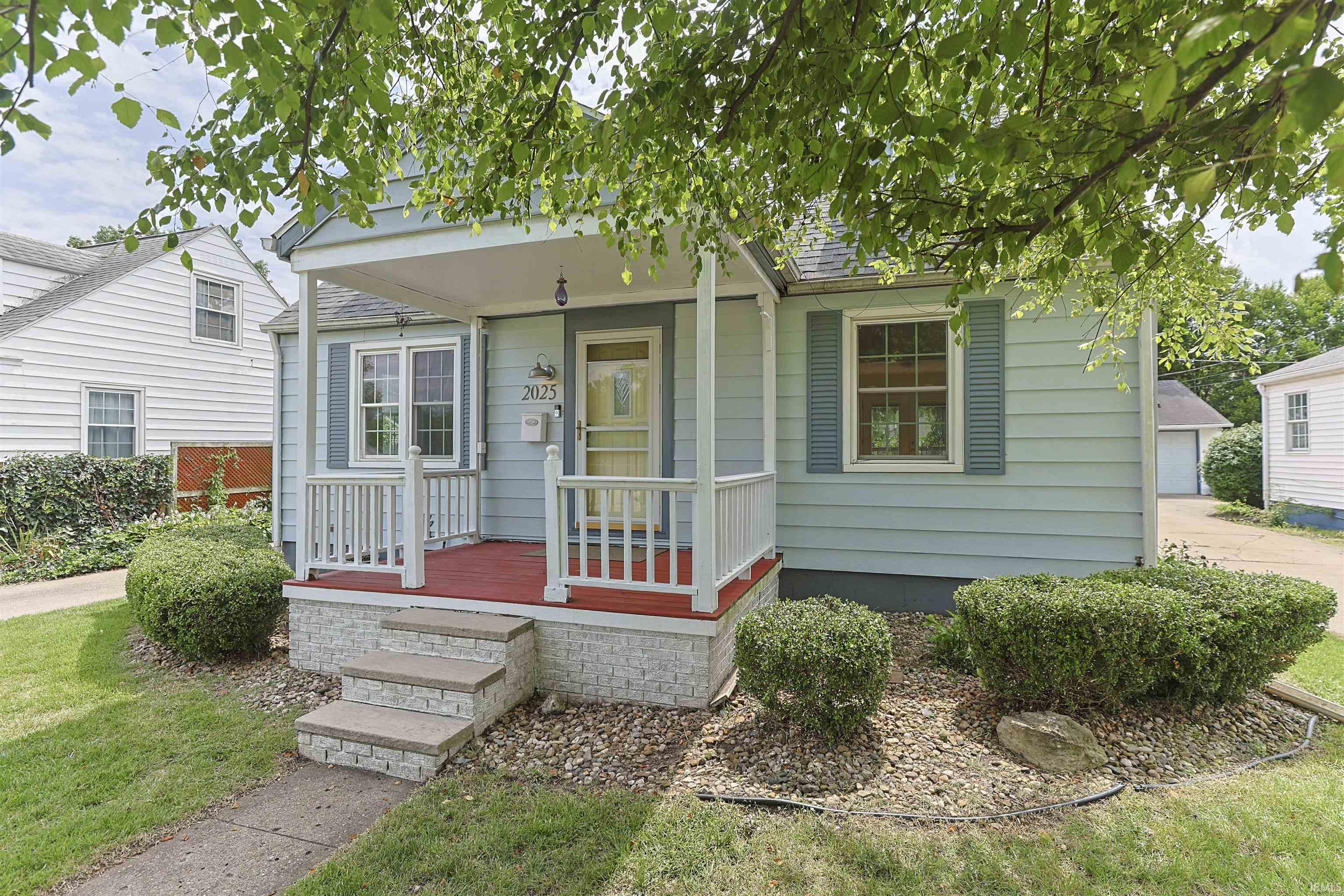 2025 Riverside Drive South Bend IN 46616