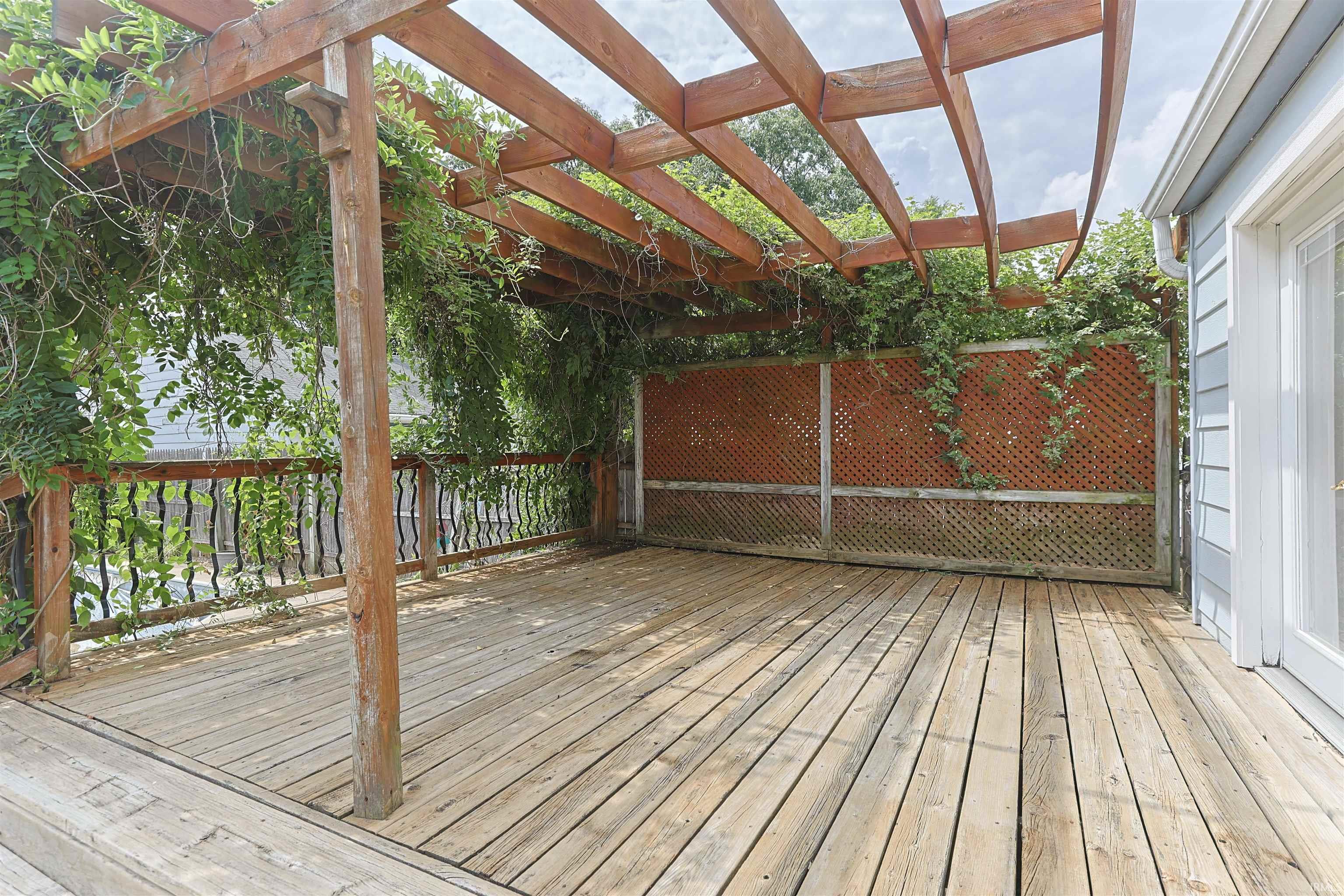 2025 Riverside Drive South Bend IN 46616