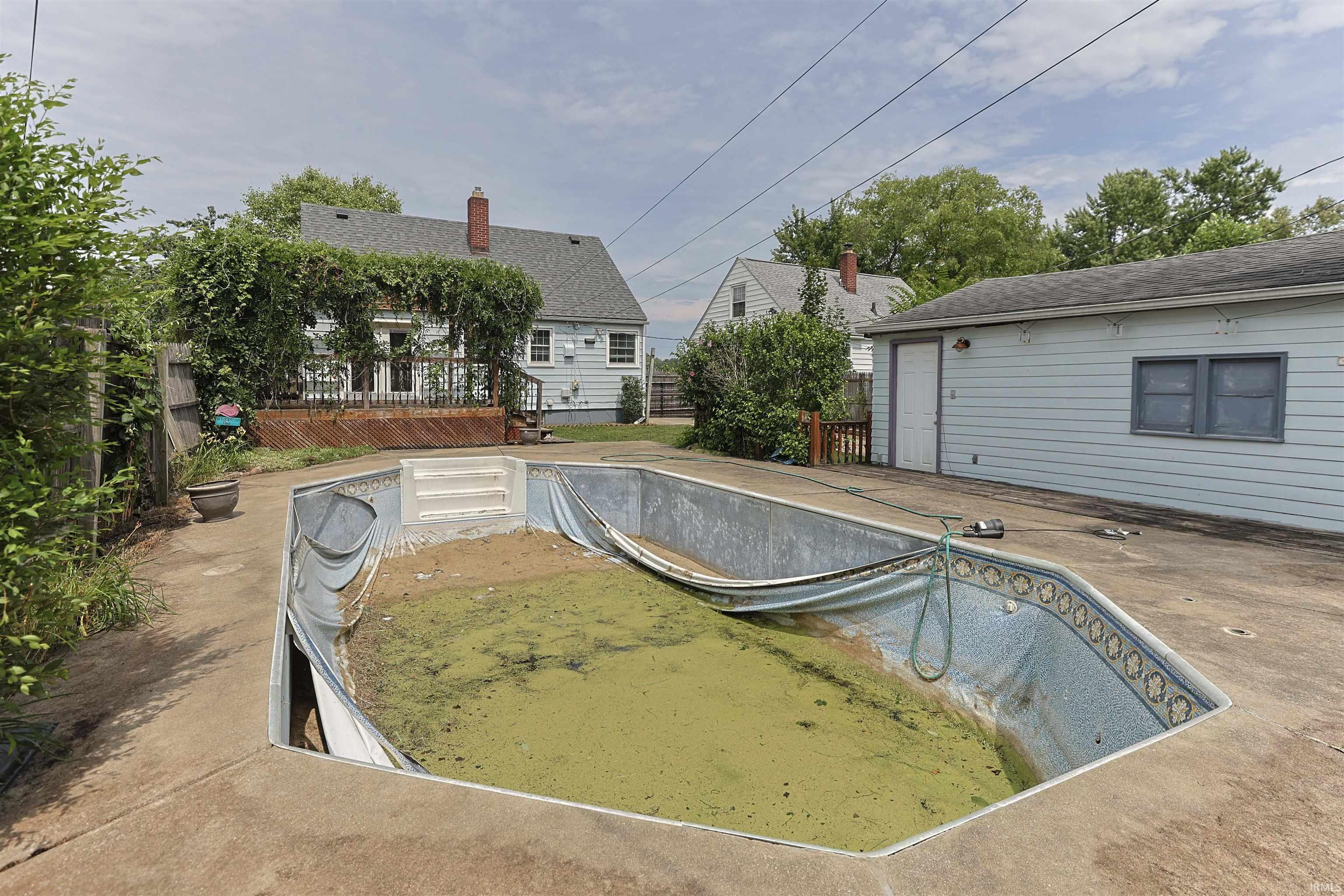 2025 Riverside Drive South Bend IN 46616