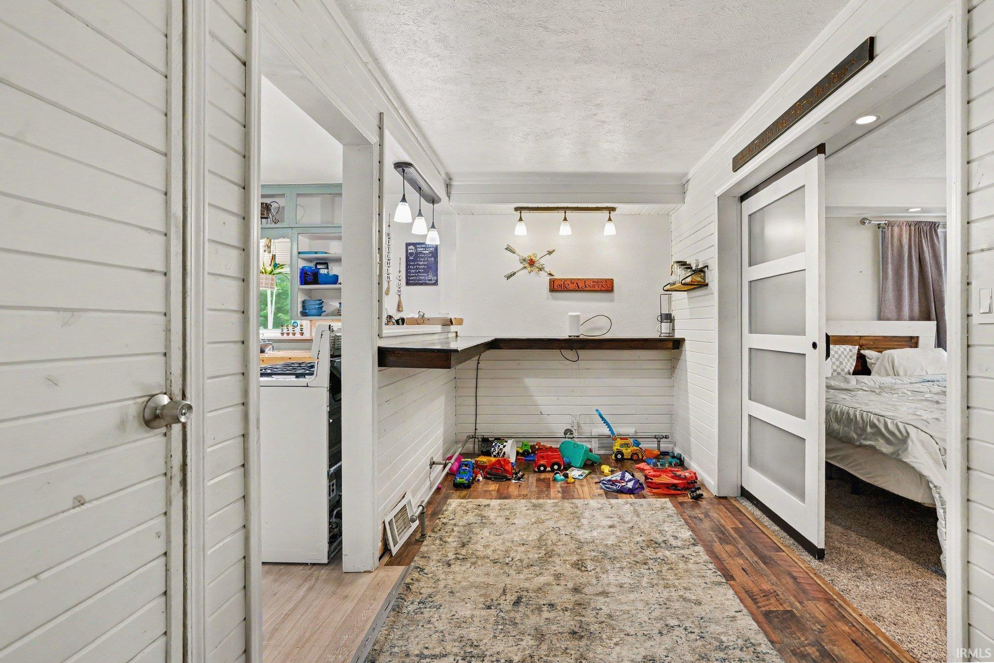 58489 County Road 9 Road Elkhart IN 46517