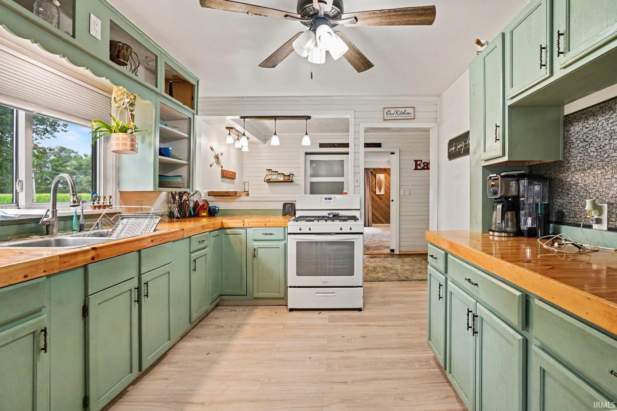 58489 County Road 9 Road Elkhart IN 46517