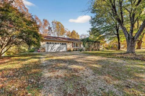9245 E Woodview Drive Bloomington IN 47401