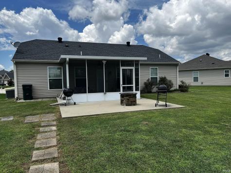 5131 Stables Drive Evansville IN 47715