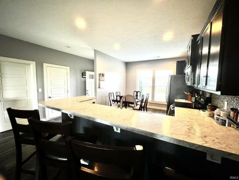 5131 Stables Drive Evansville IN 47715