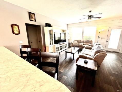 5131 Stables Drive Evansville IN 47715