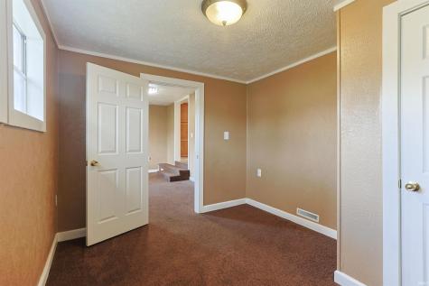 255 N Edison Avenue South Bend IN 46619