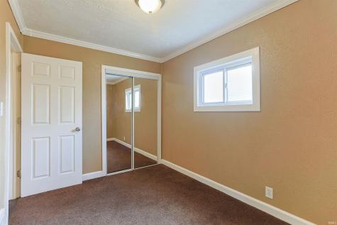 255 N Edison Avenue South Bend IN 46619