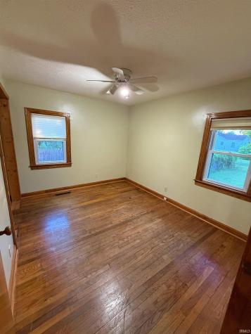 202 Dewey Avenue Washington IN 47501