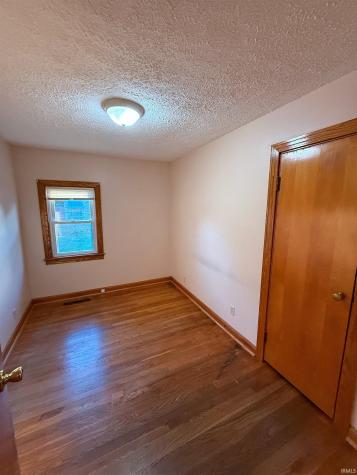 202 Dewey Avenue Washington IN 47501