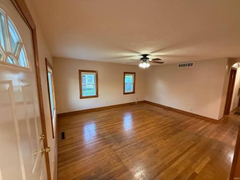 202 Dewey Avenue Washington IN 47501