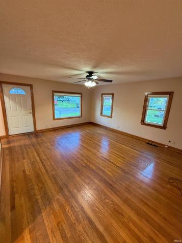 202 Dewey Avenue Washington IN 47501