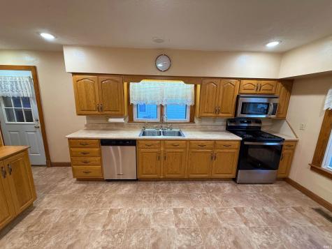 202 Dewey Avenue Washington IN 47501