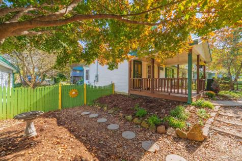 817 1/2 W Ralston Drive Bloomington IN 47401