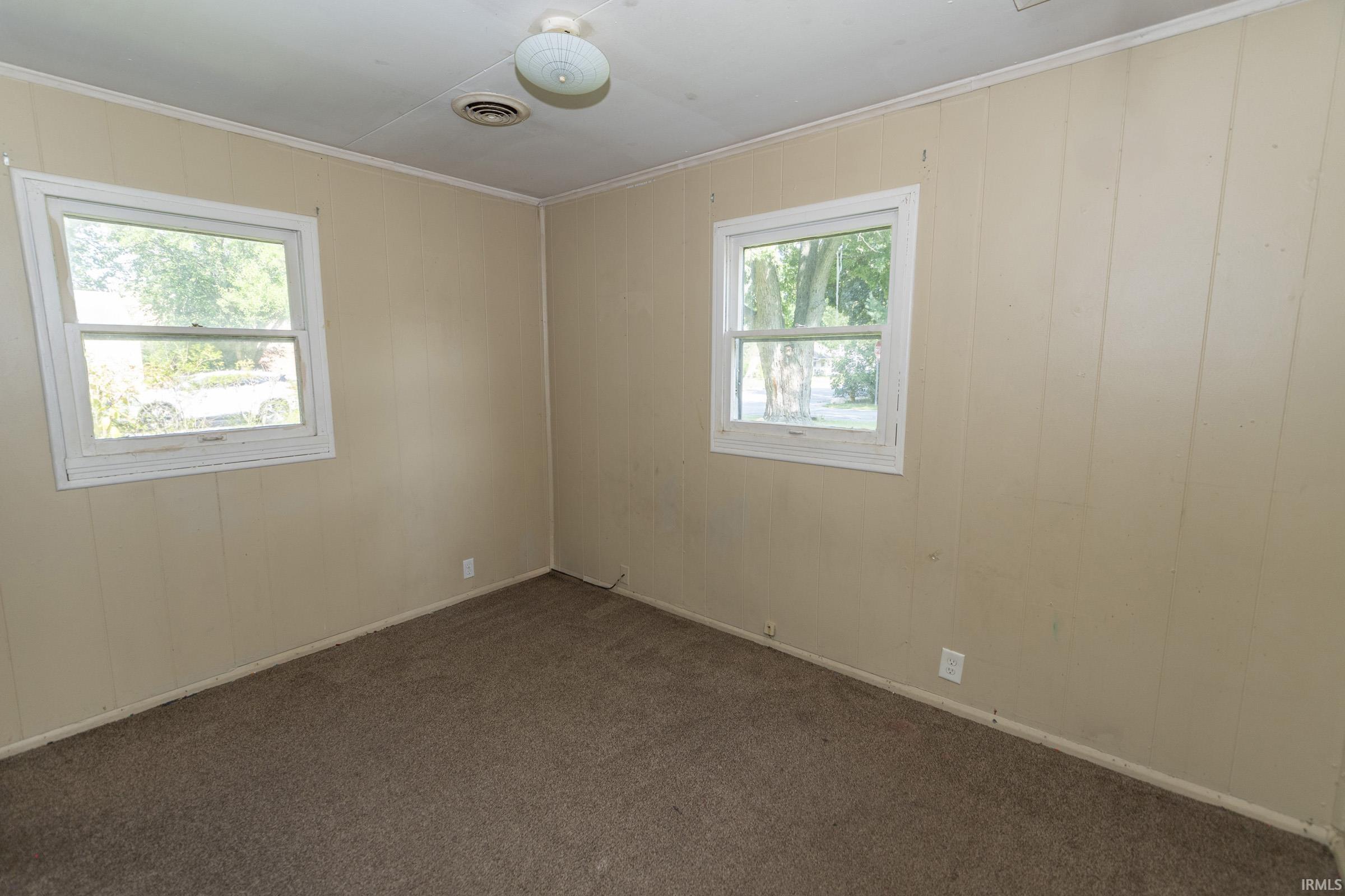 162 Joyce Court Elkhart IN 46516