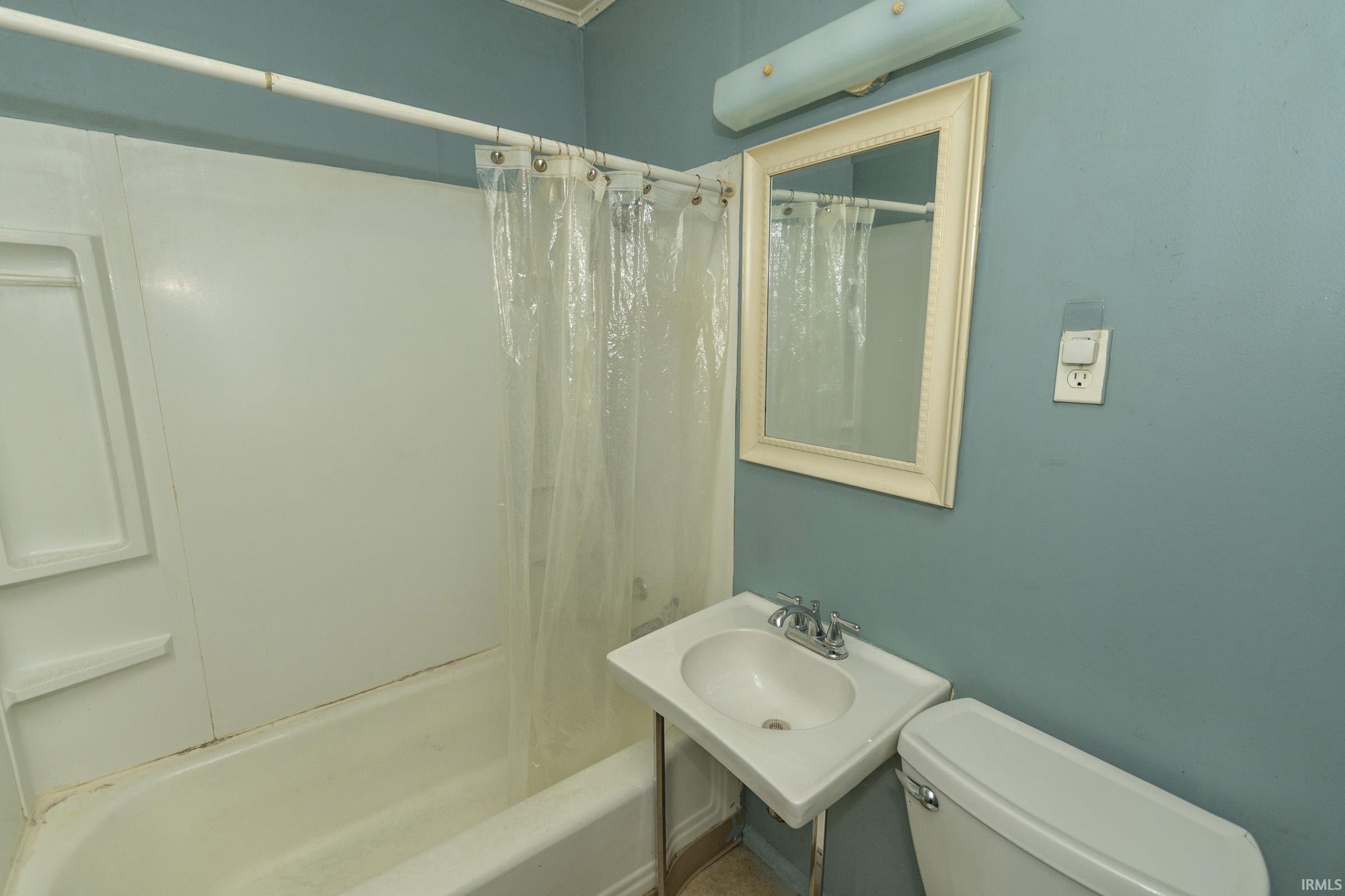 162 Joyce Court Elkhart IN 46516