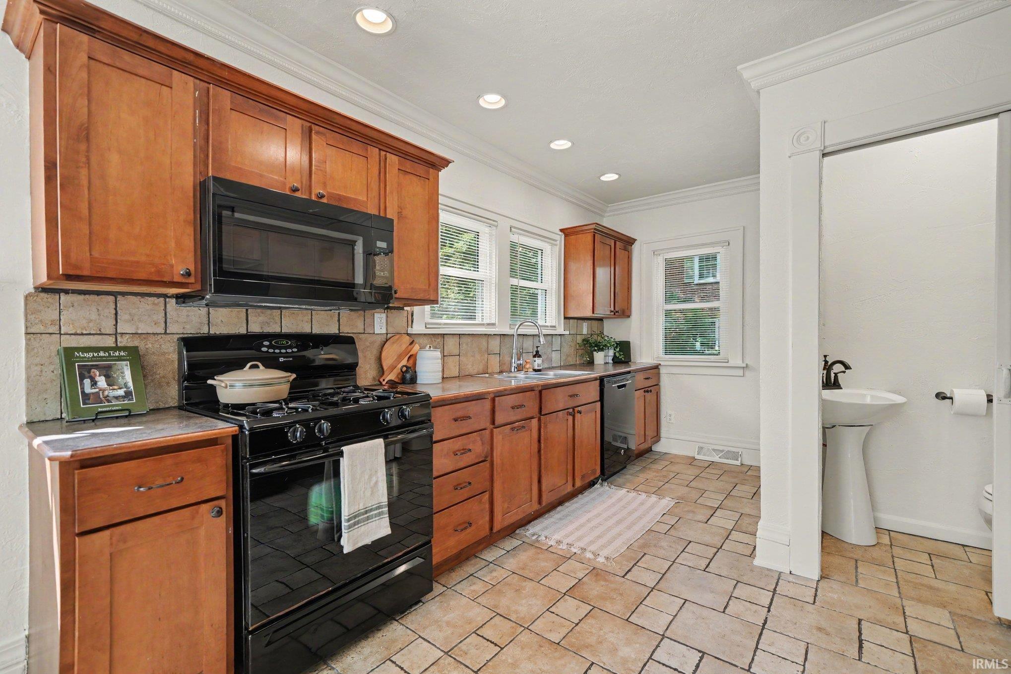 1407 Strong Avenue Elkhart IN 46514