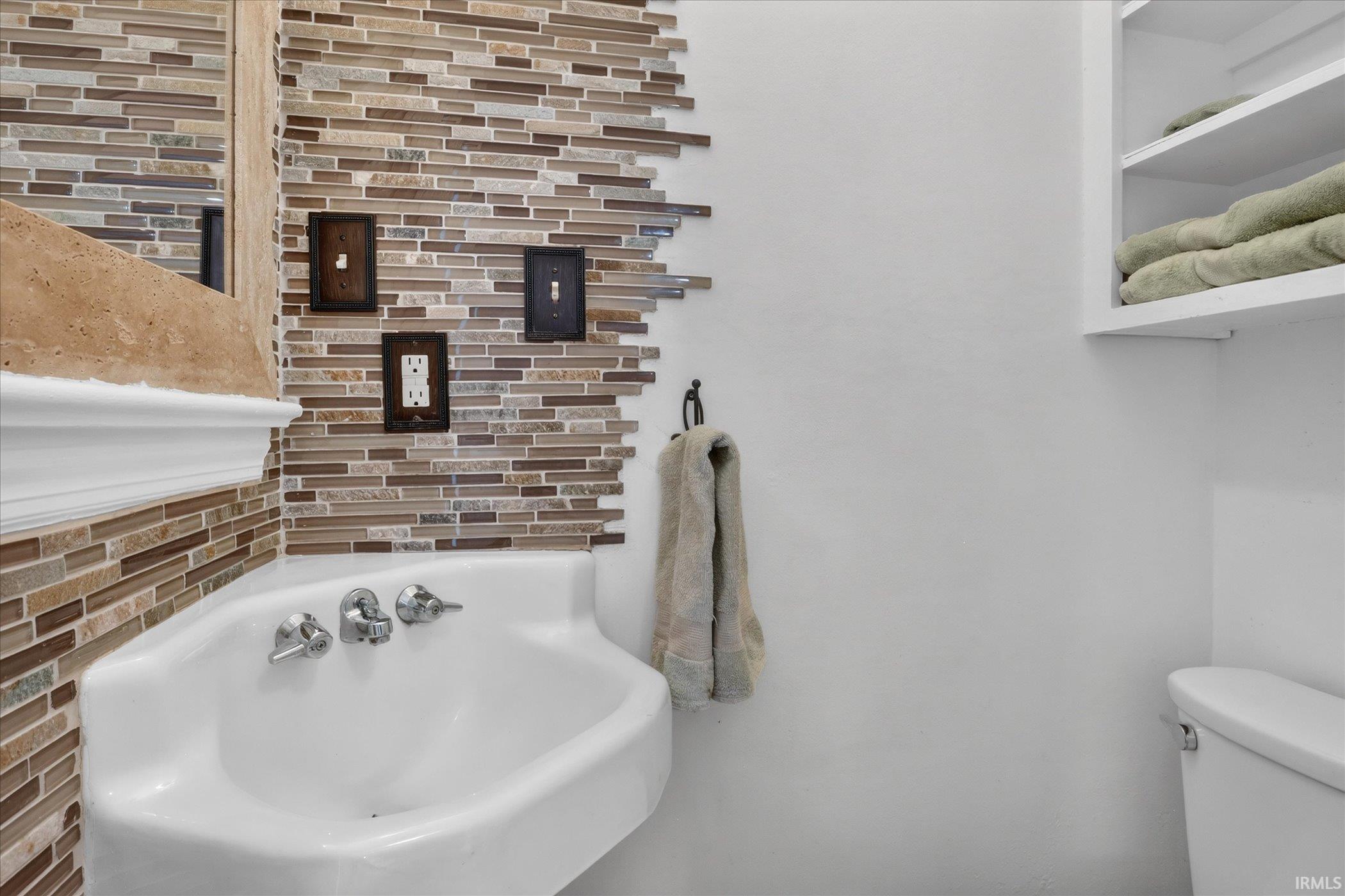 424 Miami Club Drive Mishawaka IN 46544
