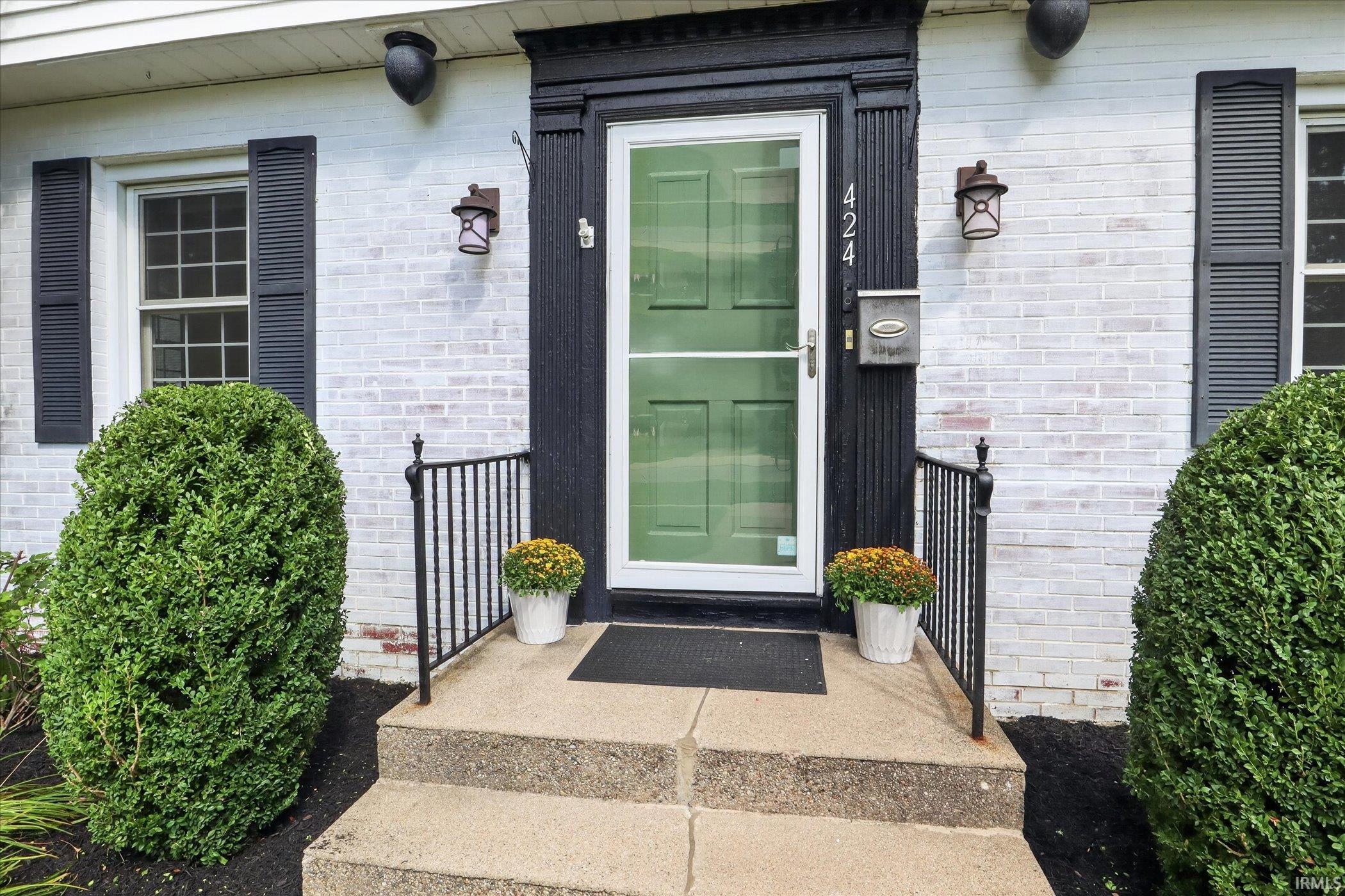 424 Miami Club Drive Mishawaka IN 46544