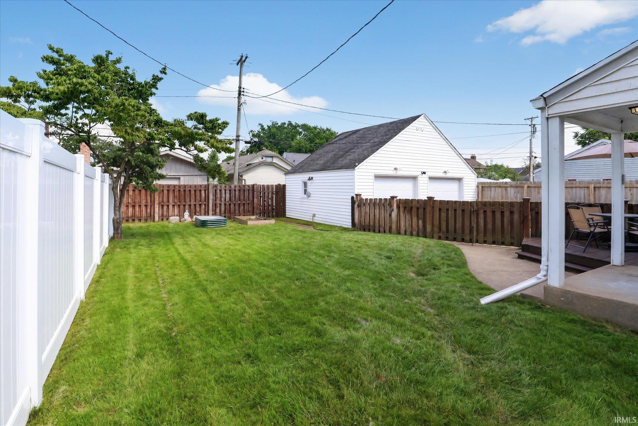 424 Miami Club Drive Mishawaka IN 46544