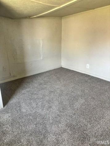 1425 E Uhlhorn Street Evansville IN 47710